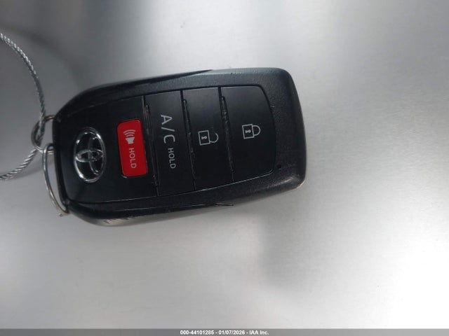 Toyota BZ4X XLE 2023 JTMABACA2PA037953 Image 11