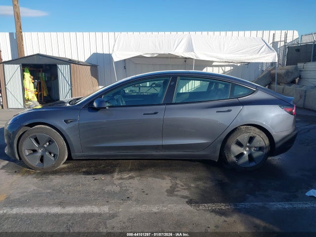 Tesla Model 3 Rear-wheel Drive 2023 5YJ3E1EA8PF561600 Image 14