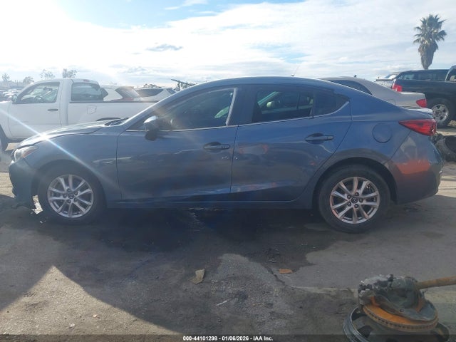 3MZBM1V73FM144928 Mazda Mazda3 I Touring