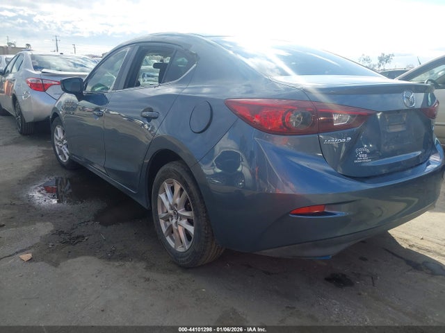 3MZBM1V73FM144928 Mazda Mazda3 I Touring