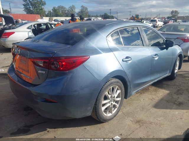 3MZBM1V73FM144928 Mazda Mazda3 I Touring