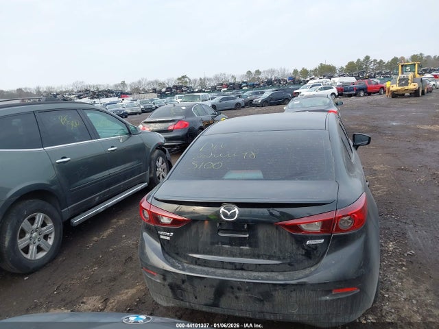 Продаж на аукціоні авто 2018 Mazda Mazda3 Touring, vin: 3MZBN1V32JM209156, номер лоту: 44101307