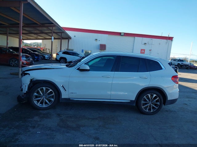 5UXTR9C52JLD57213 BMW X3 Xdrive30i