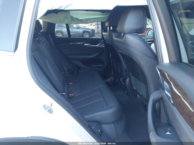 2018 BMW X3 5UXTR9C52JLD57213 Photo 7