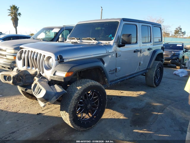 1C4HJXDN9LW220253 Jeep Wrangler Unlimited Sport S 4x4