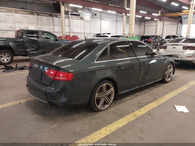 2010 AUDI S4 WAUBGAFL2AA156111 Photo 3