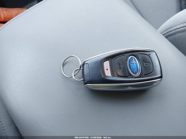 4S3BWAD68P3004611 Subaru Legacy Premium
