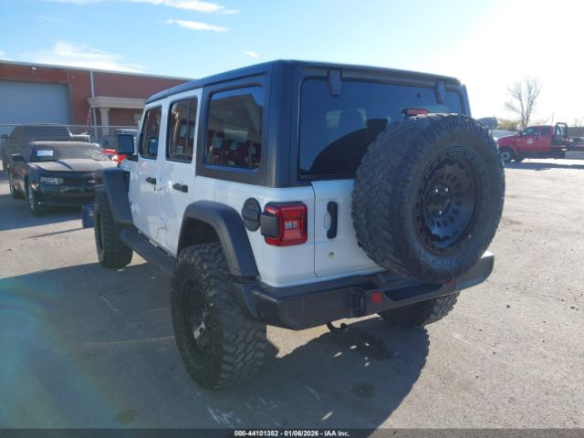 2020 JEEP WRANGLER UNLIMITED 1C4HJXEG3LW200693 Photo 2