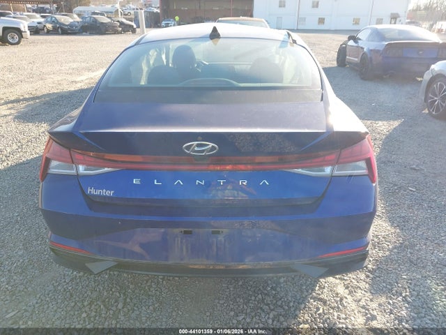 5NPLN4AG4NH064585 Hyundai ELANTRA SEL