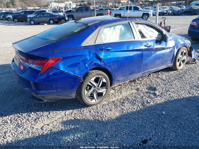 5NPLN4AG4NH064585 Hyundai ELANTRA SEL