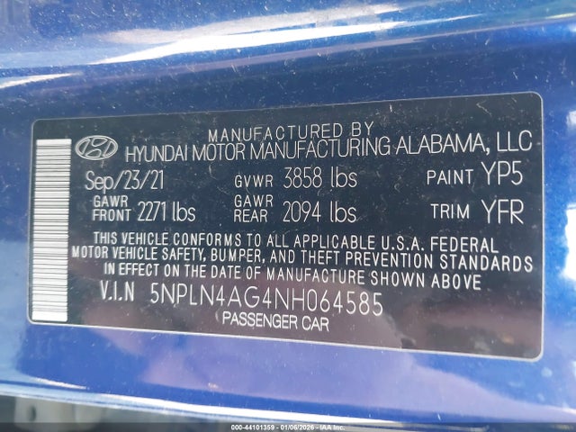 5NPLN4AG4NH064585 Hyundai ELANTRA SEL