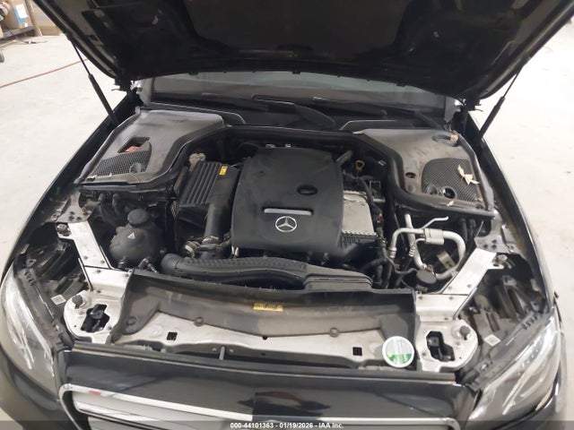 Aukcja sprzedaży 2018 Mercedes-benz E 300, vin: WDDZF4JB7JA343340, numer aukcji: 44101363