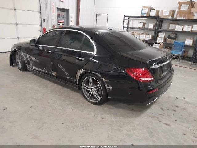 Aukcja sprzedaży 2018 Mercedes-benz E 300, vin: WDDZF4JB7JA343340, numer aukcji: 44101363
