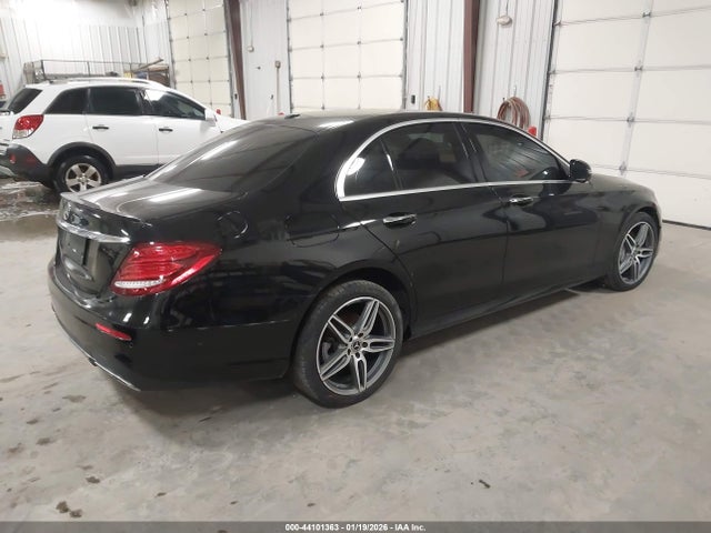 Aukcja sprzedaży 2018 Mercedes-benz E 300, vin: WDDZF4JB7JA343340, numer aukcji: 44101363