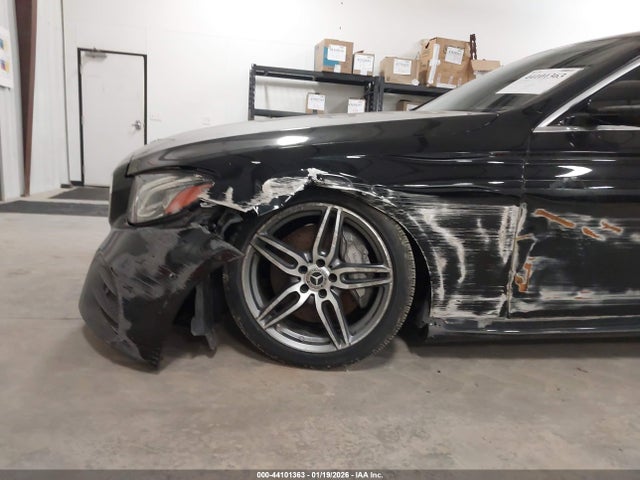 Aukcja sprzedaży 2018 Mercedes-benz E 300, vin: WDDZF4JB7JA343340, numer aukcji: 44101363