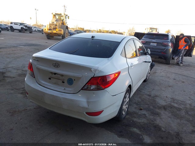2013 HYUNDAI ACCENT KMHCT4AE9DU423322 Photo 3