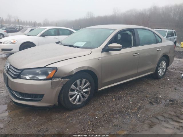 2015 VOLKSWAGEN PASSAT 1VWAT7A35FC026109 Photo 1