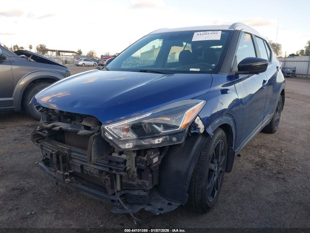3N1CP5DV5LL580240 Nissan Kicks Sr Xtronic Cvt