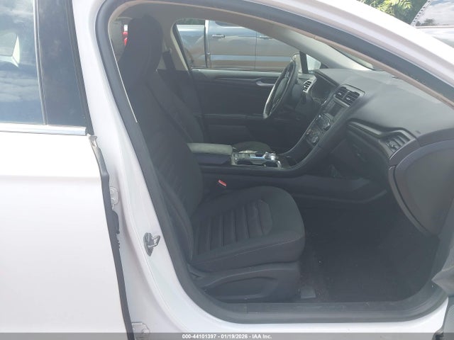 Ford FUSION S 2018 3FA6P0G7XJR241368 Image 5