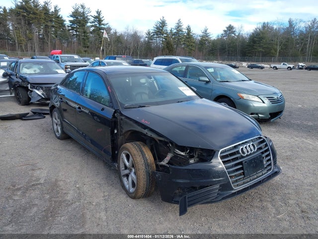 2015 AUDI A3 WAUACGFF1F1009760 Photo 0