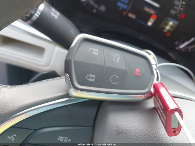 2018 CADILLAC XT5 1GYKNCRS7JZ120708 Photo 10