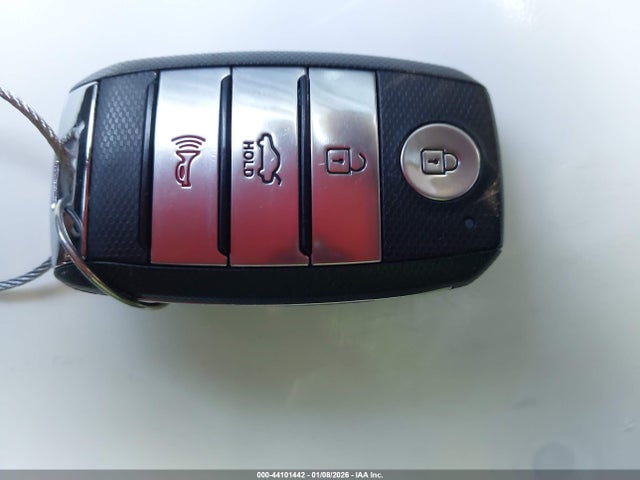 5XXGU4L30HG130077 KIA OPTIMA EX
