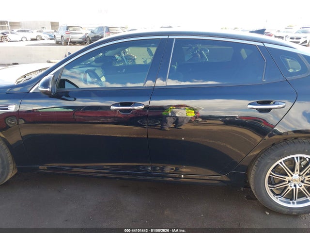5XXGU4L30HG130077 KIA OPTIMA EX