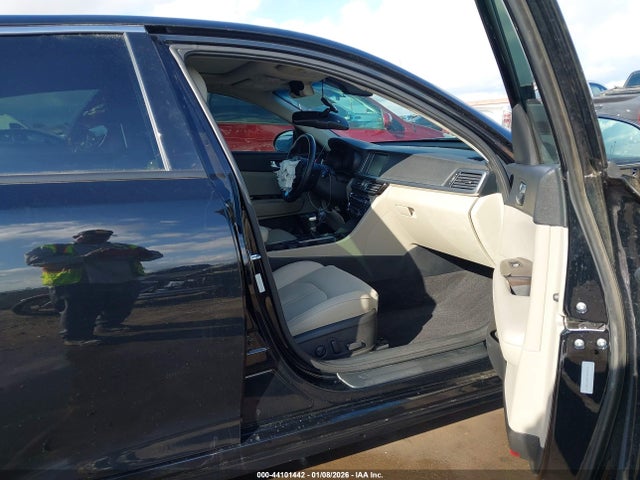 5XXGU4L30HG130077 KIA OPTIMA EX