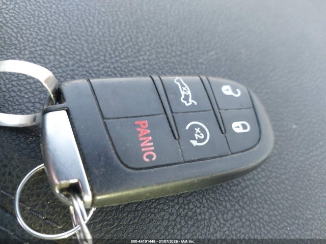 Aukcja sprzedaży 2015 Chrysler 300 Limited, vin: 2C3CCARG3FH876399, numer aukcji: 44101446