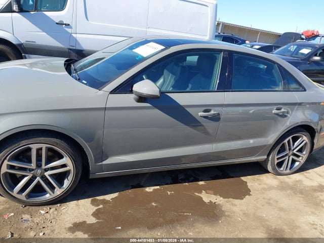 WAUAUGFF2LA095458 Audi A3 Premium 40 Tfsi Front-wheel Drive S Tronic