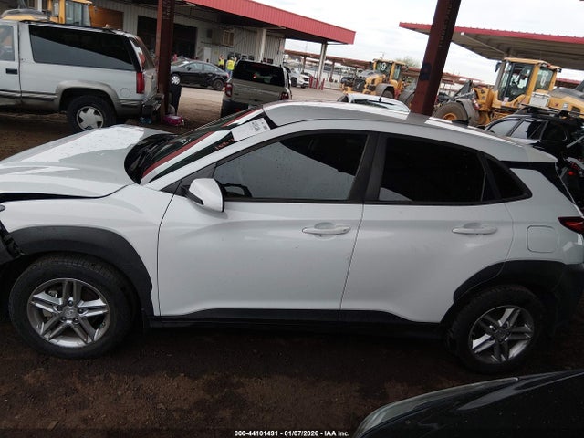 KM8K12AAXJU155444 Hyundai Kona Se