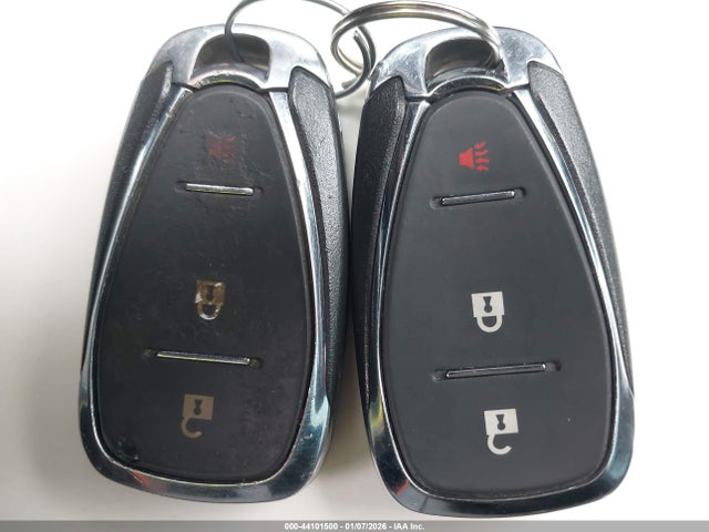 1GNERFKW0KJ298067 Chevrolet Traverse Ls