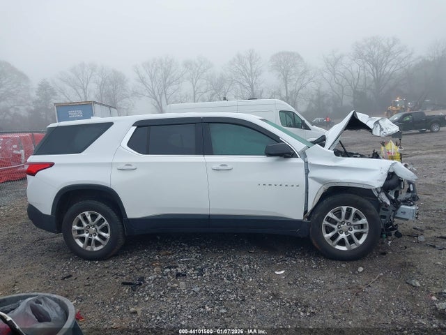 1GNERFKW0KJ298067 Chevrolet Traverse Ls