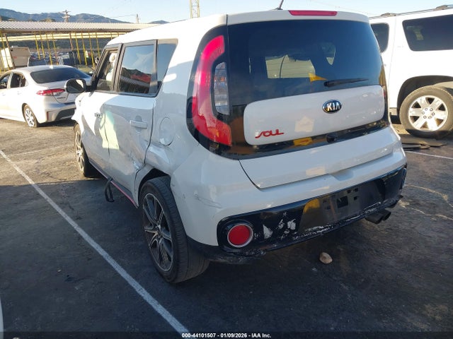 KNDJX3AA2H7501533 KIA Soul !