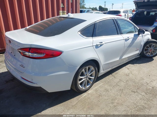 Ford Fusion Hybrid Se 2019 3FA6P0LU7KR272235 Image 4