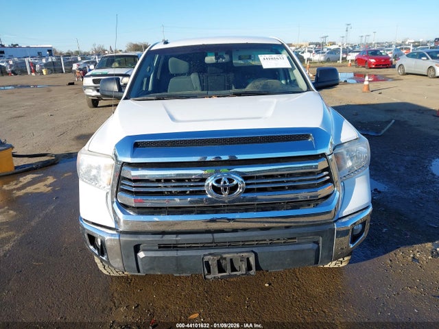 5TFDY5F15GX512426 Toyota Tundra Sr5 5.7l V8
