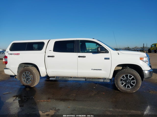 5TFDY5F15GX512426 Toyota Tundra Sr5 5.7l V8