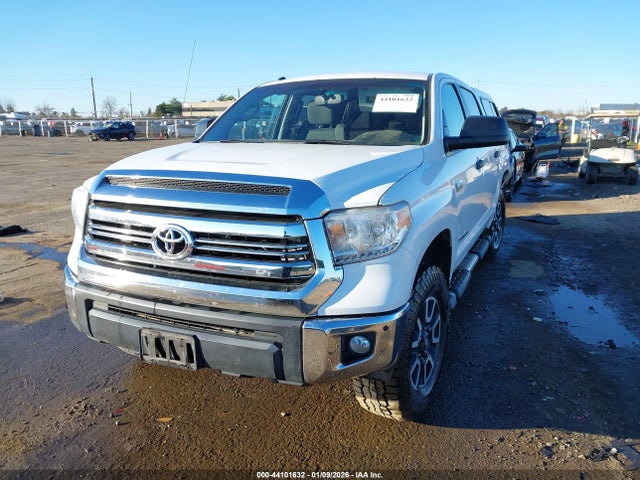 5TFDY5F15GX512426 Toyota Tundra Sr5 5.7l V8