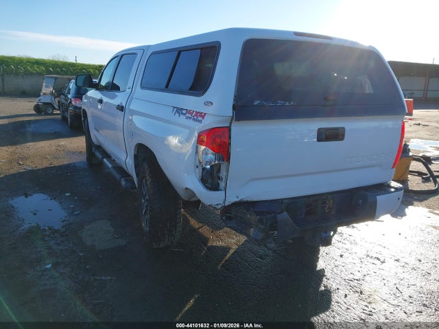5TFDY5F15GX512426 Toyota Tundra Sr5 5.7l V8