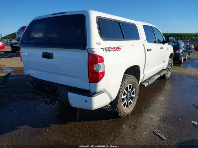 5TFDY5F15GX512426 Toyota Tundra Sr5 5.7l V8