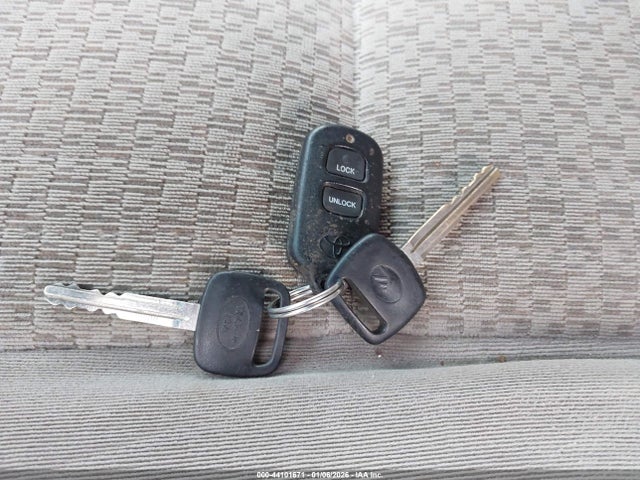 2005 Toyota Tundra Sr5 V8 მანქანა იყიდება აუქციონზე, vin: 5TBRT34145S471732, აუქციონის ნომერი: 44101671