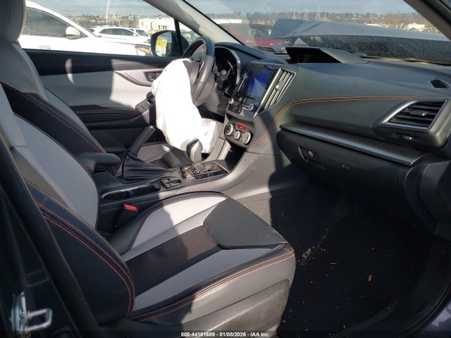 Subaru Crosstrek Limited 2022 JF2GTHMC5N8267203 Image 5