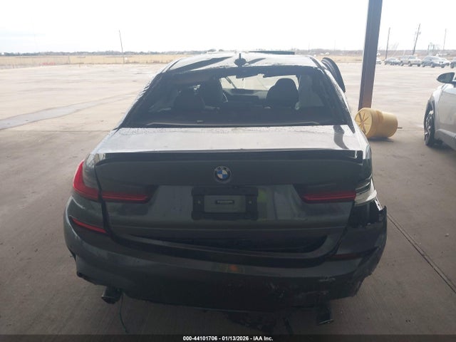 3MW5R1J07M8B92476 BMW 330I