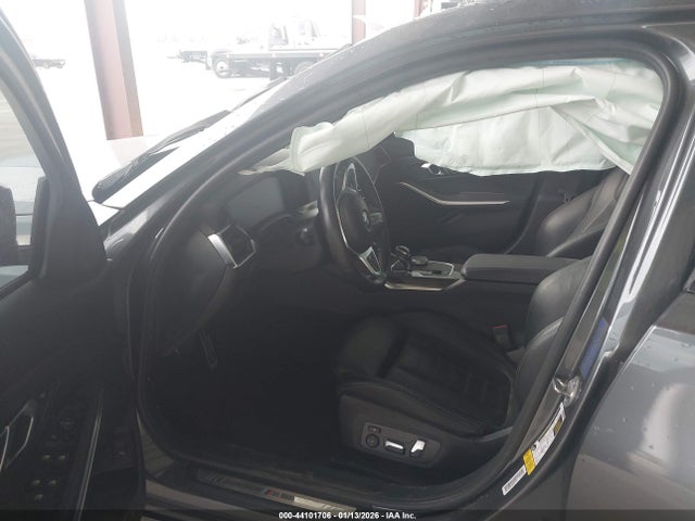 2021 BMW 330I 3MW5R1J07M8B92476 Photo 4