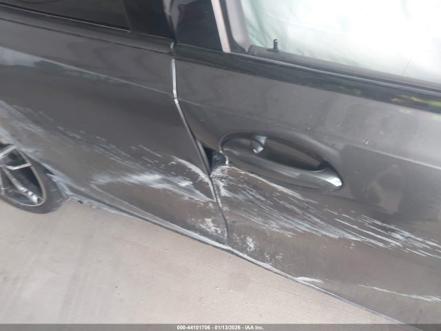 3MW5R1J07M8B92476 BMW 330I