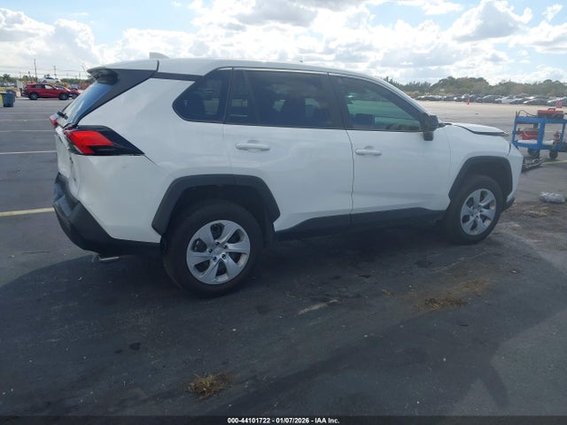 2024 Toyota Rav4 Le მანქანა იყიდება აუქციონზე, vin: 2T3H1RFV7RC301933, აუქციონის ნომერი: 44101722