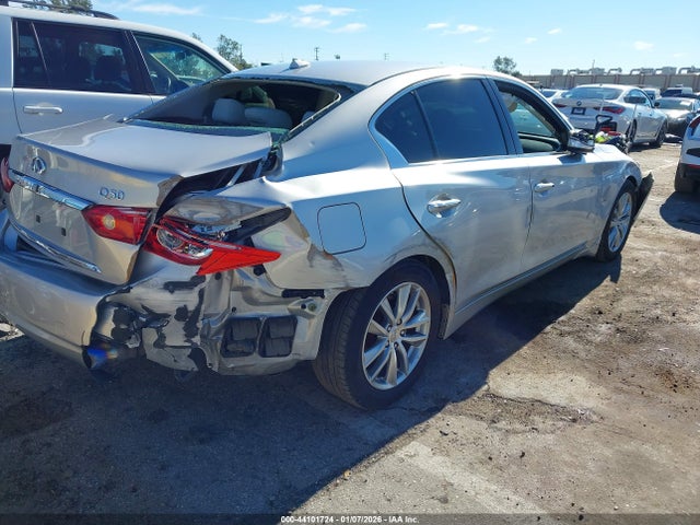 JN1BV7AP8EM681574 Infiniti Q50 Premium