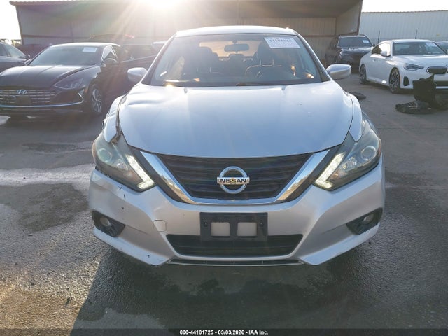 1N4AL3AP6HN303538 Nissan Altima 2.5 Sr