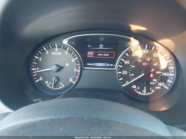 1N4AL3AP6HN303538 Nissan Altima 2.5 Sr