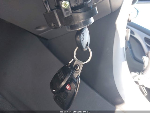 KMHDH4AE1EU201672 Hyundai ELANTRA SE